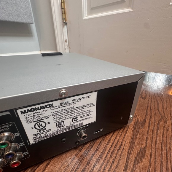 Magnavox DVD Recorder Player Combo WITH REMOTE MDV630R1 17 PARTS ONLY - Picture 8 of 9